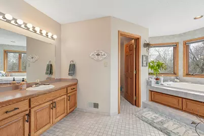 10860 Pawnee Avenue N, Stillwater, MN 55082 - Photo 14