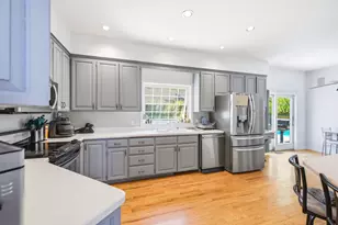 4390 Ithaca Ln N, Plymouth, MN 55446 - Photo 16