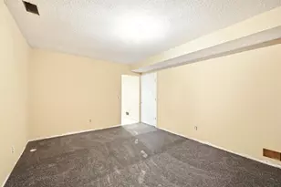 4390 Ithaca Ln N, Plymouth, MN 55446 - Photo 50