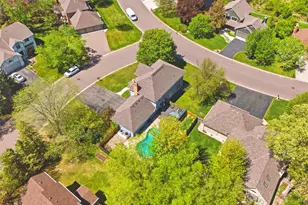 4390 Ithaca Ln N, Plymouth, MN 55446 - Photo 12