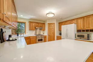 2592 Blue Bill Cir, White Bear Township, MN 55110 - Photo 8