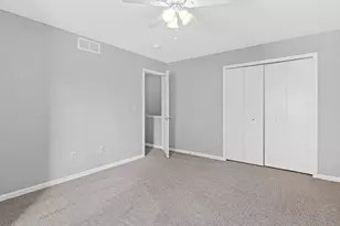 1234 Crystal Pl E, Chaska, MN 55318 - Photo 20