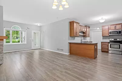 1234 Crystal Place E, Chaska, MN 55318 - Photo 10