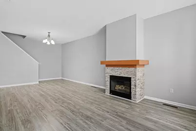 1234 Crystal Place E, Chaska, MN 55318 - Photo 6