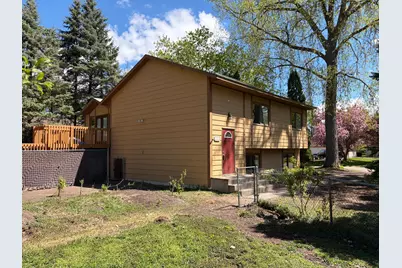 8001 Aldrich Avenue N, Brooklyn Park, MN 55444 - Photo 2