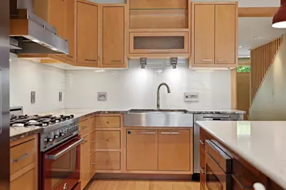217 Bank Street SE, Minneapolis, MN 55414 - Photo 10