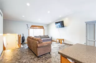 5219 56th Ave NW, Rochester, MN 55901 - Photo 38