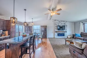 11212 Pozar Rd, Chisholm, MN 55719 - Photo 12