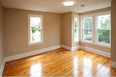 765 Edgerton Street E, Saint Paul, MN 55130 - Photo 10