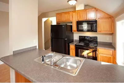 765 Edgerton Street E, Saint Paul, MN 55130 - Photo 20