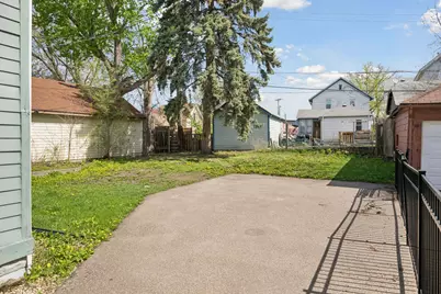 765 Edgerton Street E, Saint Paul, MN 55130 - Photo 12