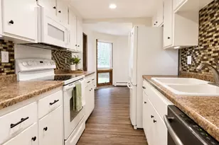 13709 Nicollet Ave, Burnsville, MN 55337 - Photo 8