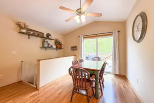 546 6th St SW, Pine Island, MN 55963 - Photo 6
