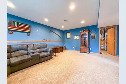 546 6th Street SW, Pine Island, MN 55963 - Photo 10