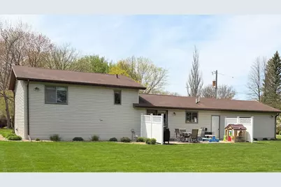 480 1st Street E, Tracy, MN 56175 - Photo 4