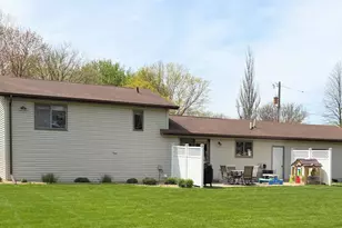 480 1st St E, Tracy, MN 56175 - Photo 4