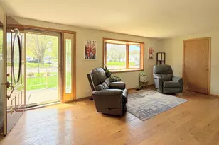 480 1st St E, Tracy, MN 56175 - Photo 8