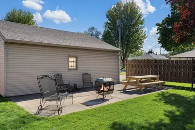 1900 5th Avenue SE, Austin, MN 55912 - Photo 14