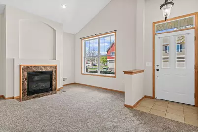 12315 Zumbrota Circle NE #C, Blaine, MN 55449 - Photo 4