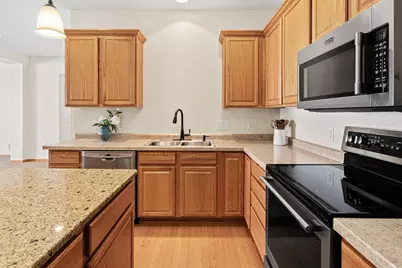 12315 Zumbrota Circle NE #C, Blaine, MN 55449 - Photo 8