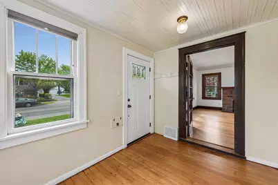 1457 Edgerton Street, Saint Paul, MN 55130 - Photo 12