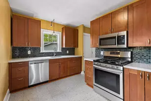 1457 Edgerton St, Saint Paul, MN 55130 - Photo 2