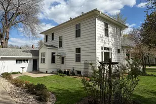 504 N Estey St, Luverne, MN 56156 - Photo 4