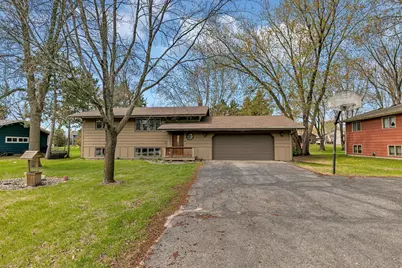 1391 Riverside Avenue N, Sartell, MN 56377 - Photo 2