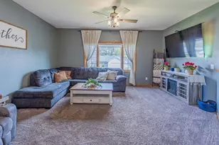 339 11th St NE, Milaca, MN 56353 - Photo 10