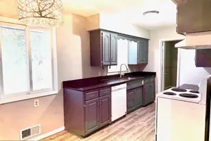 114 20th Ave N, South Saint Paul, MN 55075 - Photo 2