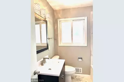 114 20th Avenue N, South Saint Paul, MN 55075 - Photo 4