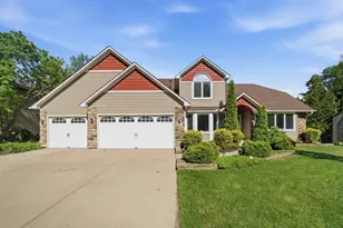 13476 Granada Ave, Apple Valley, MN 55124 - Photo 1