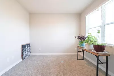12744 Erskin Street NE, Blaine, MN 55449 - Photo 4