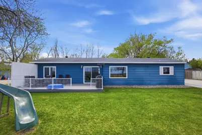 514 Chapin Drive, Harwood, ND 58042 - Photo 2