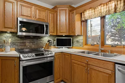 406 NE Grove Street, Brownsdale, MN 55918 - Photo 10