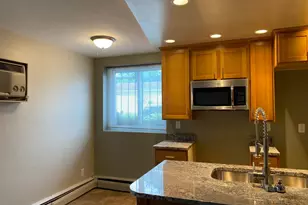 2637 S Pleasant Ave S, Minneapolis, MN 55408 - Photo 10