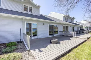 22710 Dunvilla Dr, Pelican Rapids, MN 56572 - Photo 6