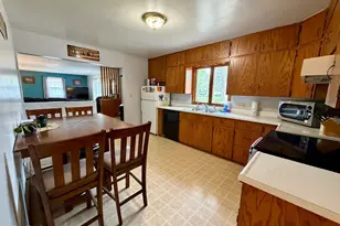 556 Elm Ave, Westbrook, MN 56183 - Photo 10