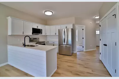 781 W Palomino Avenue, Pillager, MN 56473 - Photo 2