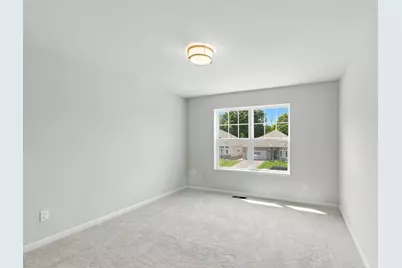 10573 Glenbrook Avenue S, Cottage Grove, MN 55016 - Photo 8