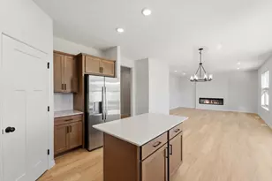 10573 Glenbrook Ave S, Cottage Grove, MN 55016 - Photo 8