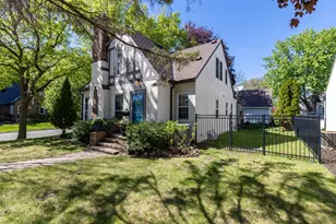 1457 Hoyt Ave W, Falcon Heights, MN 55108 - Photo 2