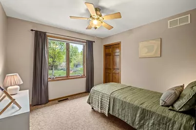 11250 N Eagle Lake Boulevard, Maple Grove, MN 55369 - Photo 16