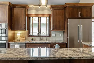 11250 N Eagle Lake Boulevard, Maple Grove, MN 55369 - Photo 10