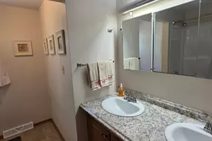 1702 Frank Hall Dr, Albert Lea, MN 56007 - Photo 30