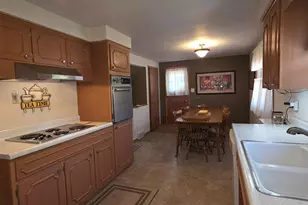 1702 Frank Hall Dr, Albert Lea, MN 56007 - Photo 18