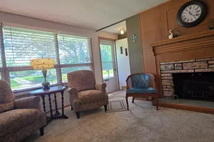 1702 Frank Hall Dr, Albert Lea, MN 56007 - Photo 12