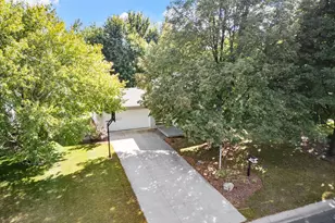6542 Black Duck Dr S, Lino Lakes, MN 55014 - Photo 4