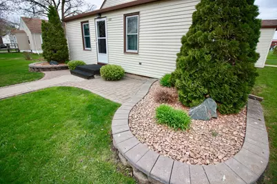 102 4th Avenue SE, Lidgerwood, ND 58053 - Photo 4