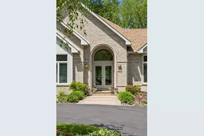689 Brookside Lane, Mendota Heights, MN 55118 - Photo 4